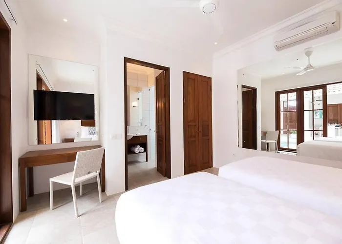 Sintra - 2 Bedroom Luxury In Tranquil Location, Walk To 塞米亚克