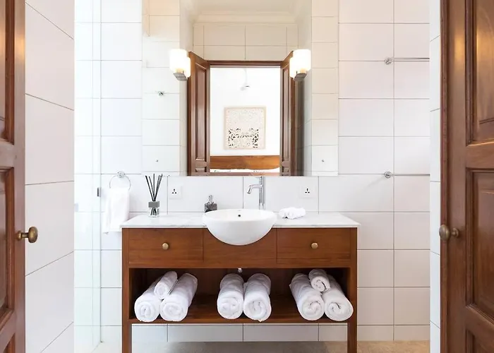Sintra - 2 Bedroom Luxury In Tranquil Location, Walk To 别墅 *