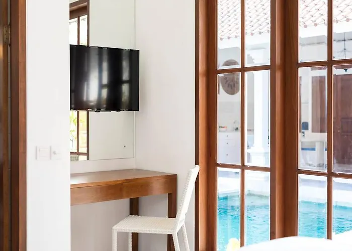 别墅 Sintra - 2 Bedroom Luxury In Tranquil Location, Walk To