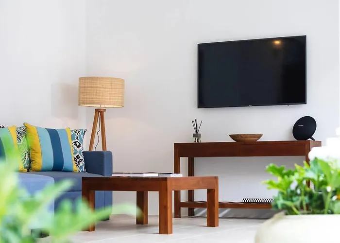 别墅 Sintra - 2 Bedroom Luxury In Tranquil Location, Walk To